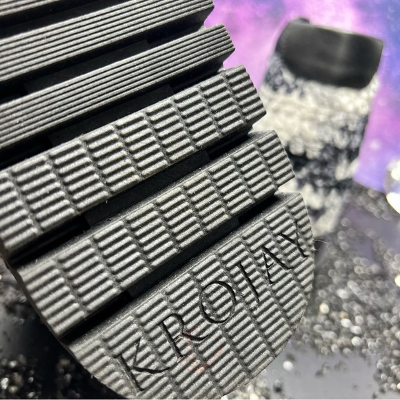 Krojay Onyx Crochet Men’s Boots - Picture 9 of 9